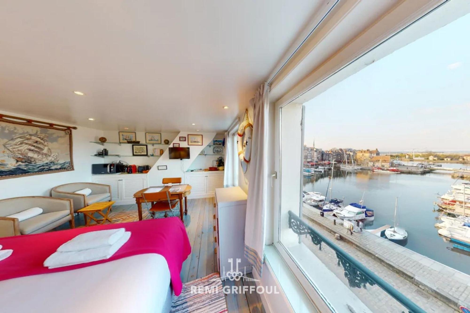 Racing The Wind Breathtaking Port View 2 Pers Apartment Honfleur Luaran gambar